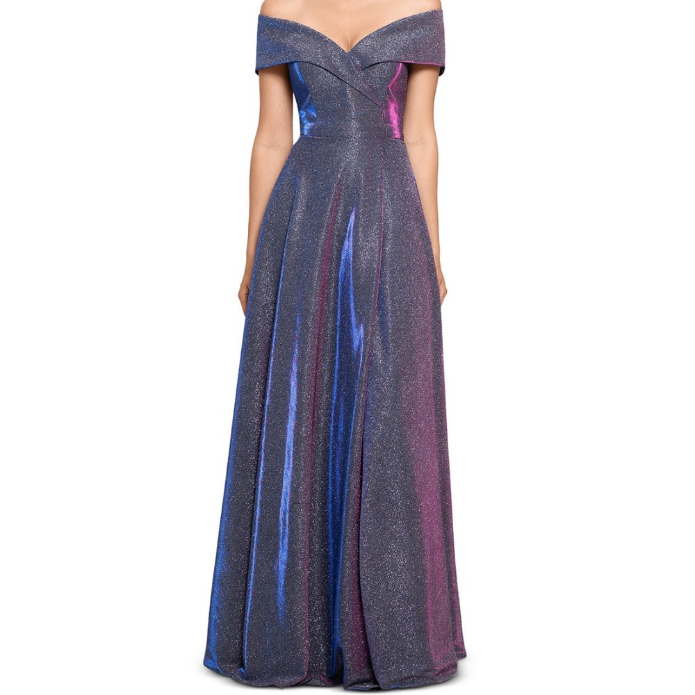 Brand: Xscape.  Size: 2.    Color: silver/fuchsia